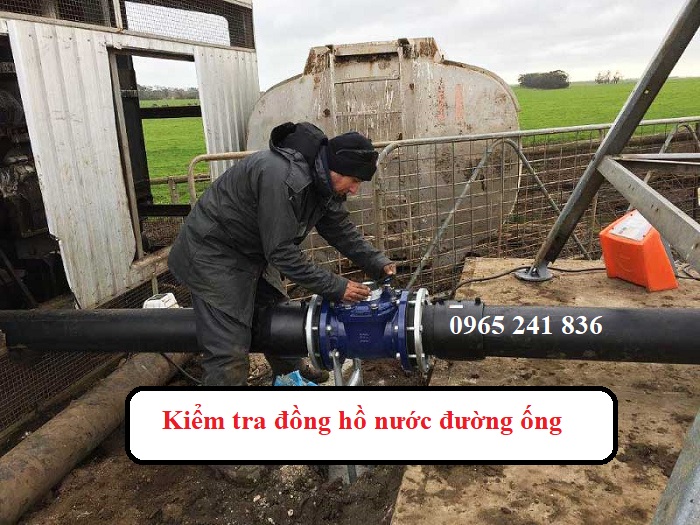 kiem_tra_duong_ong_cap_nuoc_sau_dong_ho_nuoc