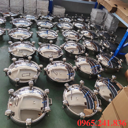Đặc điểm nổi bật cửa tr&ograve;n vi sinh inox